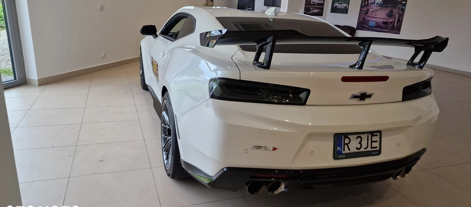 Chevrolet Camaro cena 259000 przebieg: 13000, rok produkcji 2018 z Żychlin małe 137